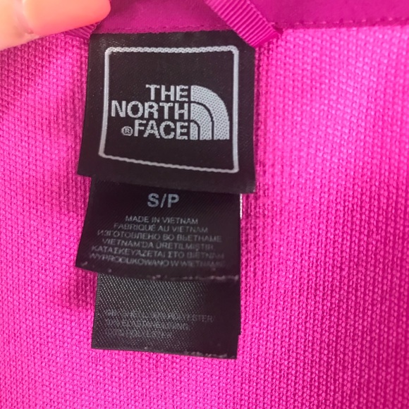 The North Face Lightweight Jacket - Picture 5 of 7